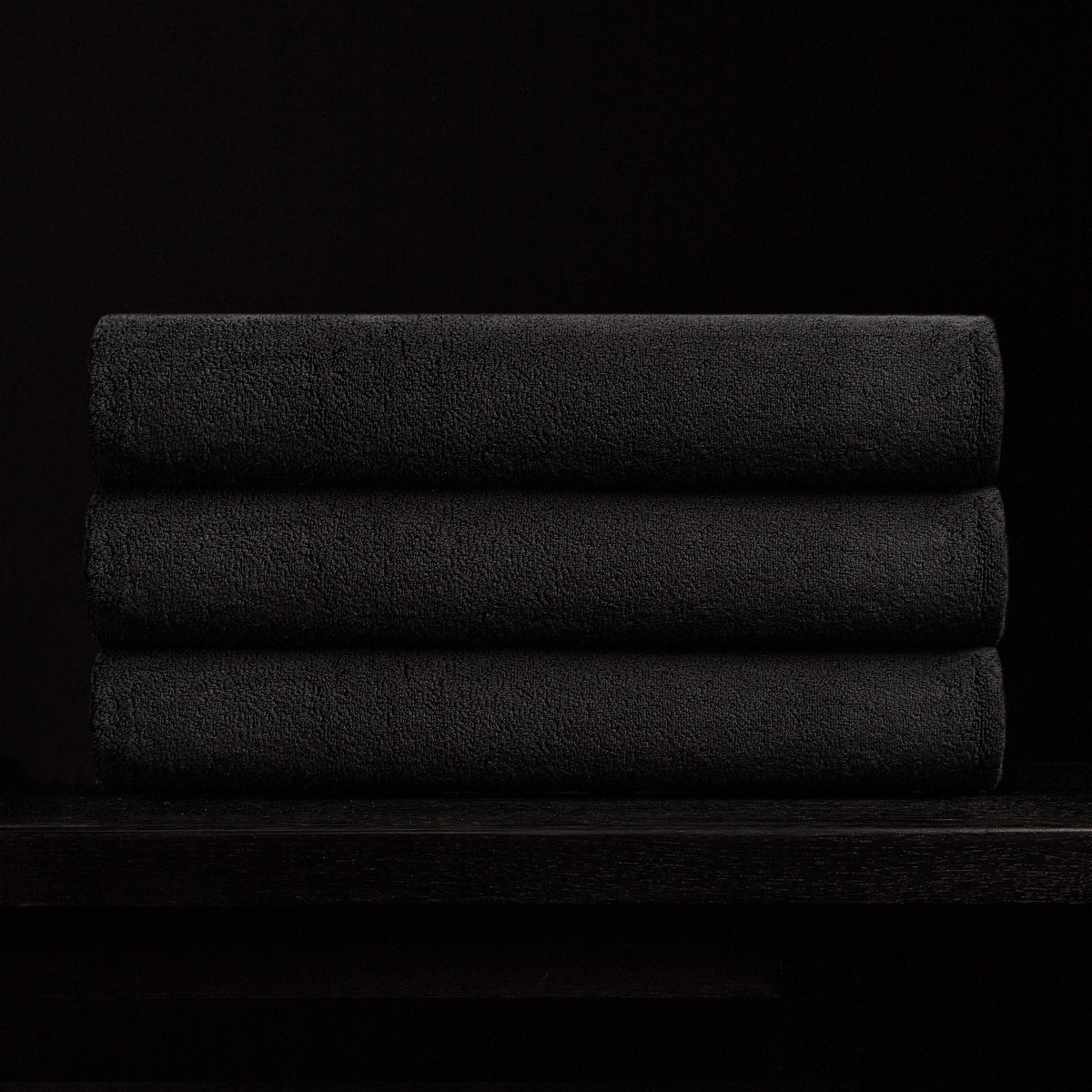 Bath Towel 40/2 Non-Twisted in Black | James Perse Los Angeles