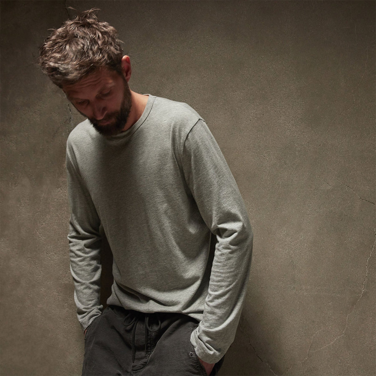 Long Sleeve Crew Neck in Heather Grey | James Perse Los Angeles