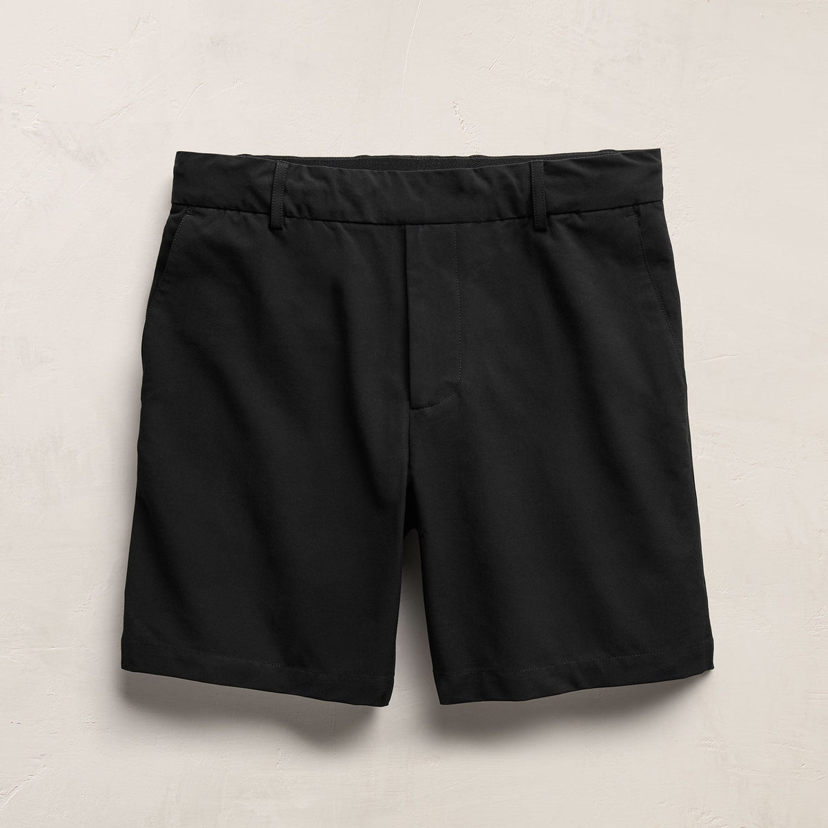 Performance Short in Black | James Perse Los Angeles