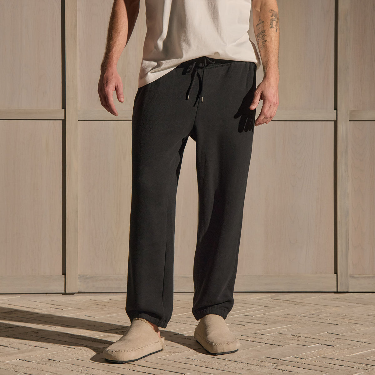 Cozy Sweatpant In Black | James Perse Los Angeles