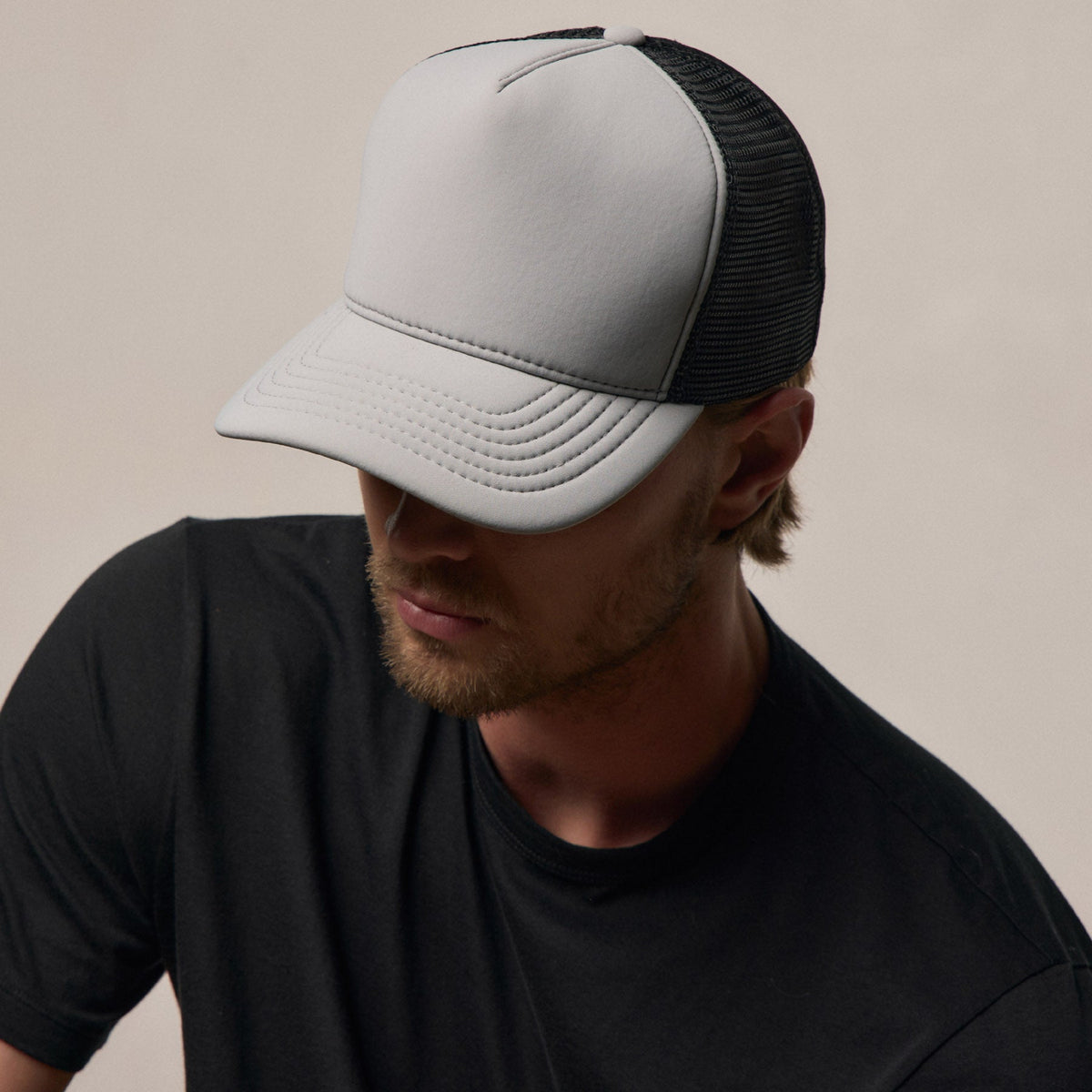 Scuba Trucker Hat in Pale Grey | James Perse Los Angeles