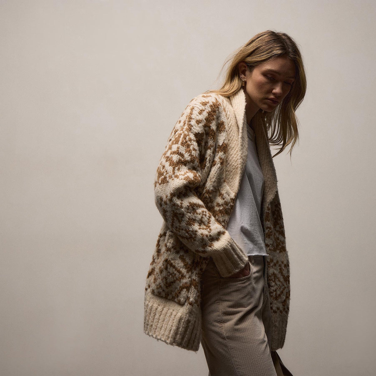 Chalet Intarsia Cardigan In Ivory/Whiskey | James Perse Los Angeles