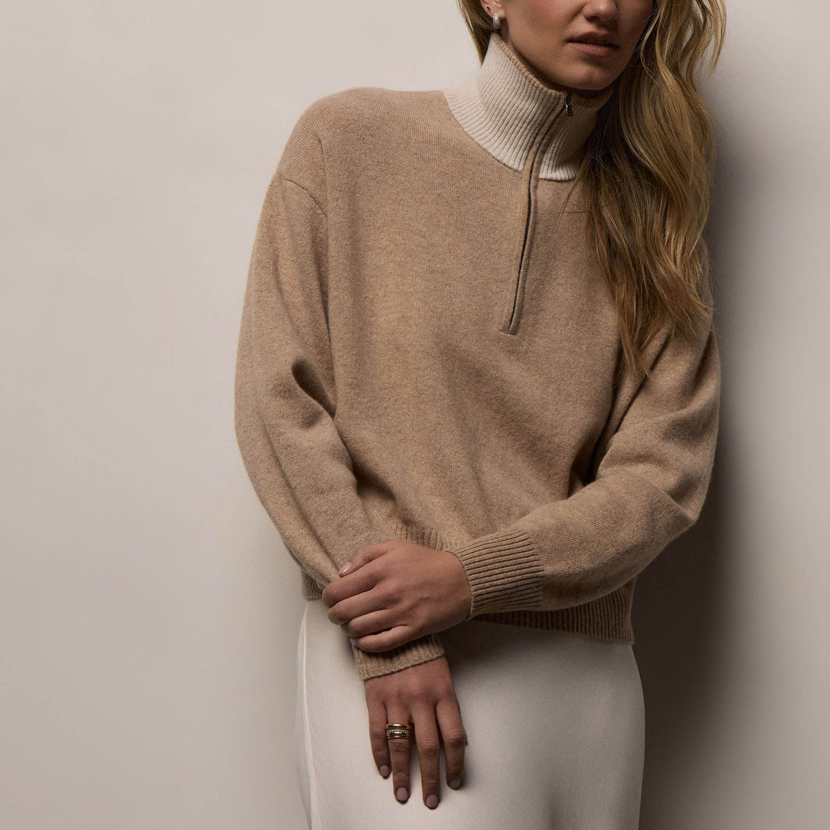 Italian Spun Cashmere Half Zip In Soft Beige/Stucco | James Perse