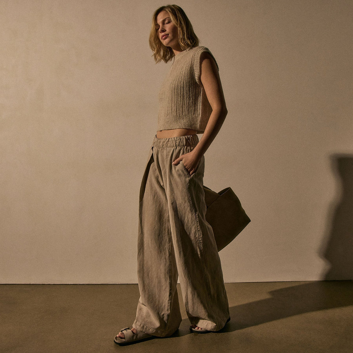 Soft Pleat Wide Leg Pant In Grout Pigment | James Perse Los Angeles