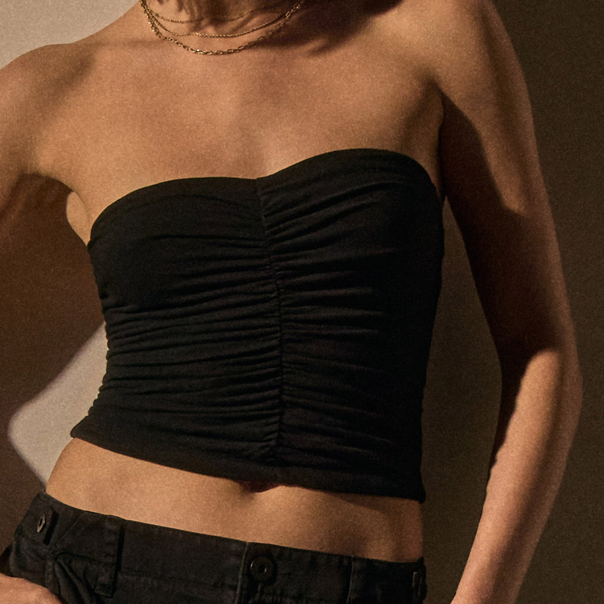 Ruched Strapless Top In Black | James Perse Los Angeles