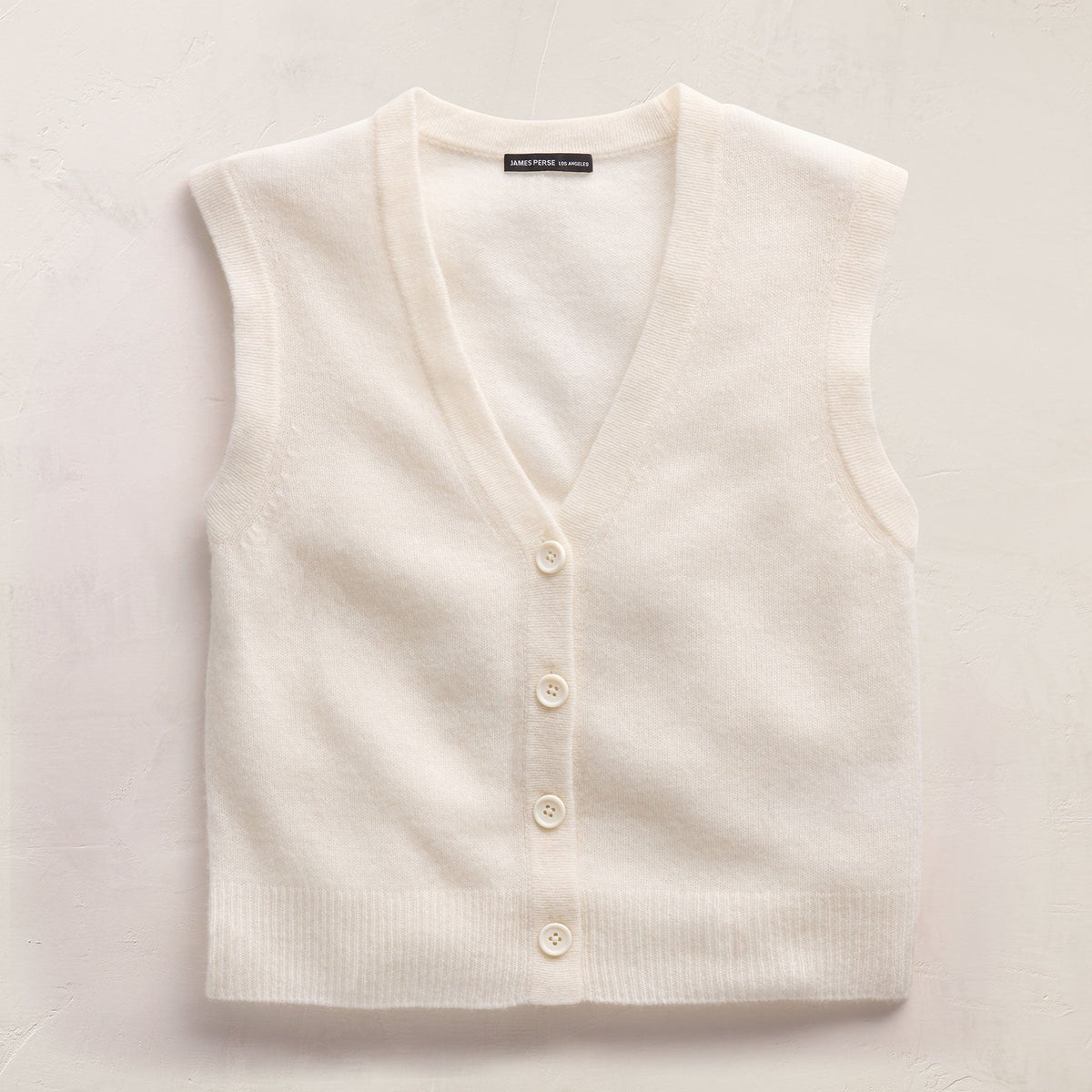 Soft Featherweight Cashmere Buttoned Vest In Oyster | James Perse