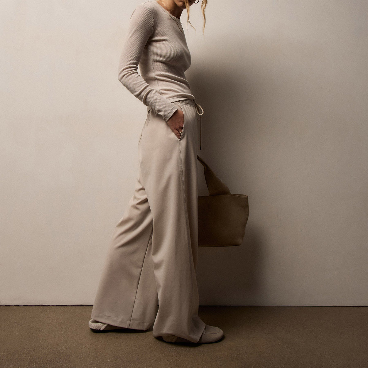 Stretch Wool Wide Leg Pant - Flax | James Perse Los Angeles