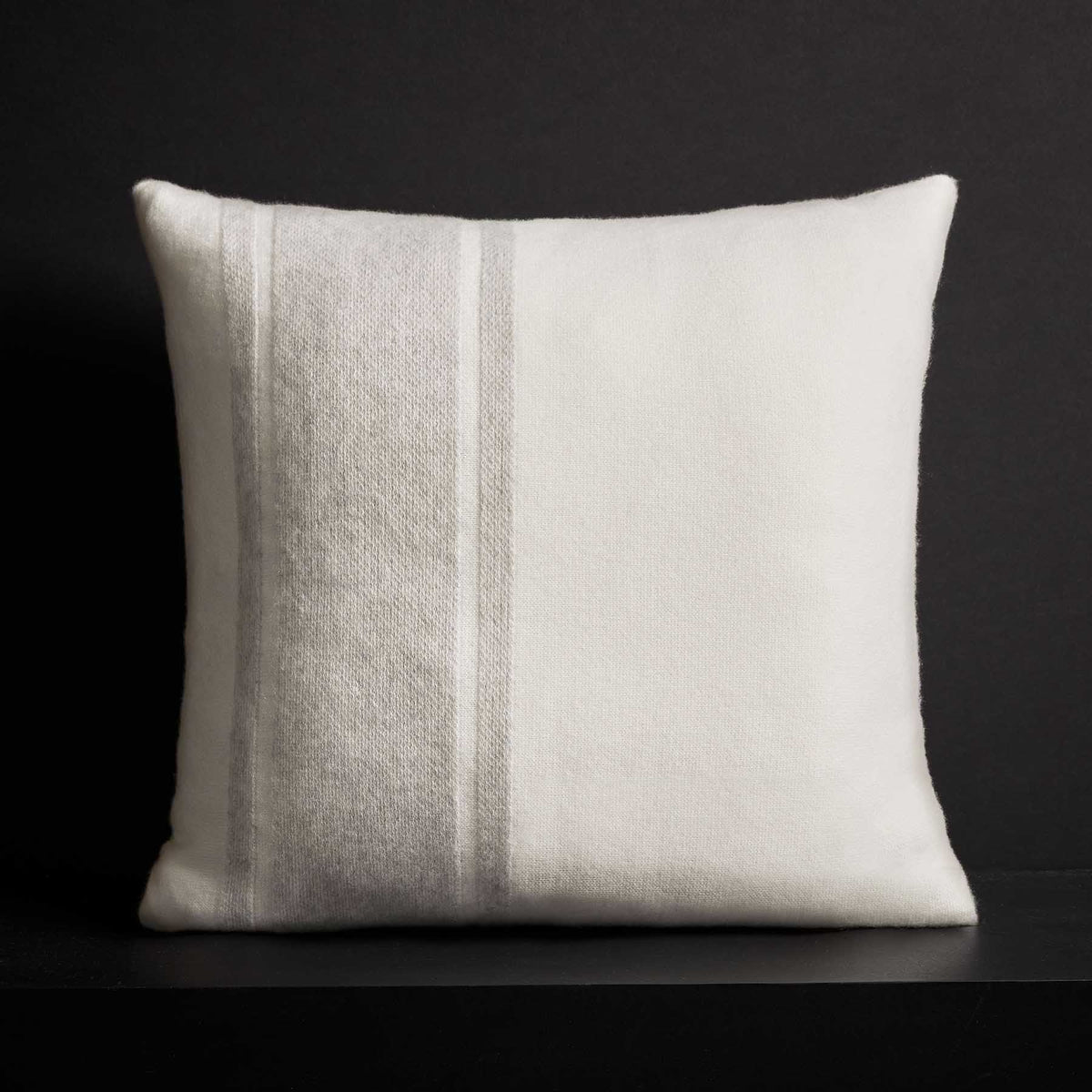 Baja Stripe Sham - Ivory/Flannel | James Perse