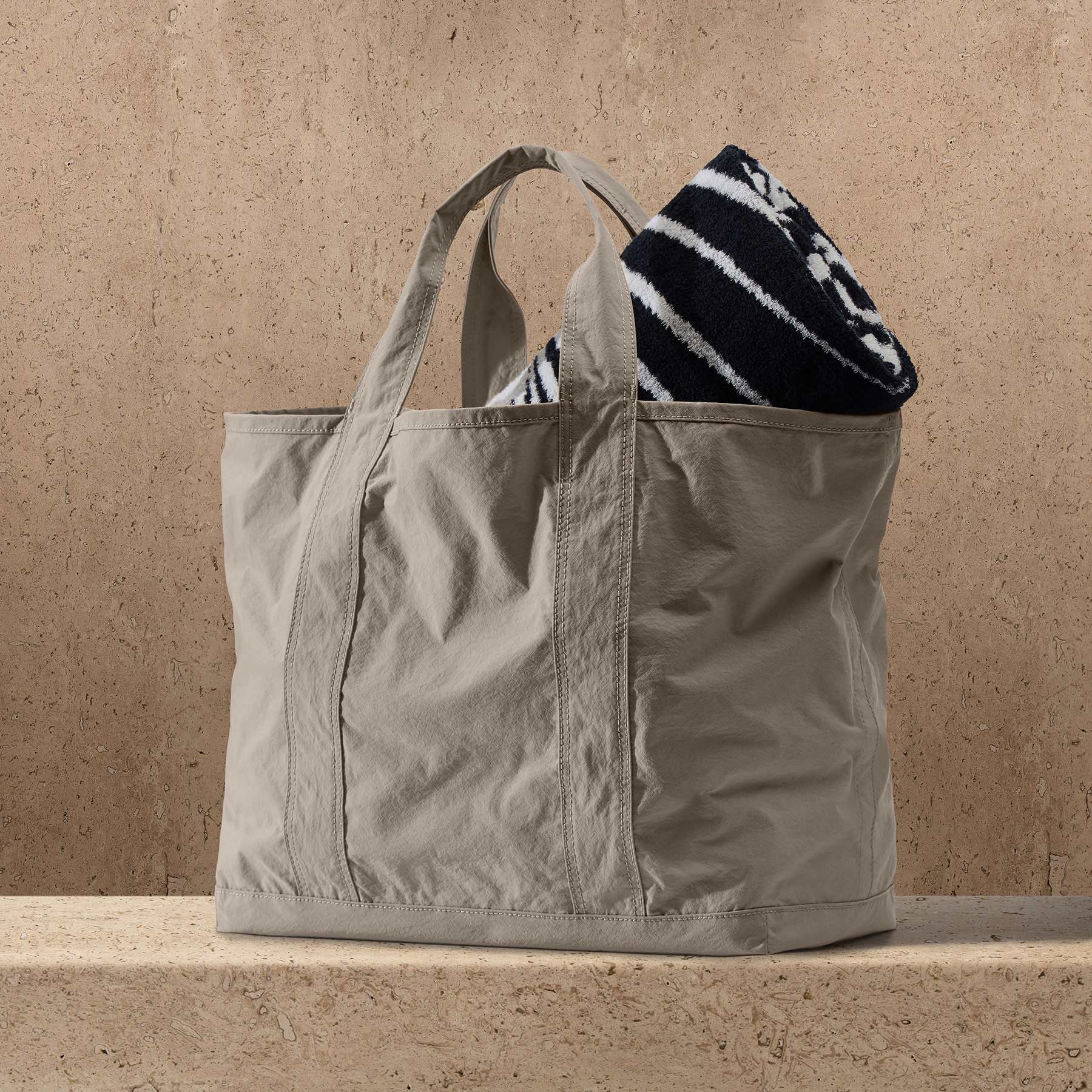 Small Canvas Tote - Sunburst | James Perse Los Angeles