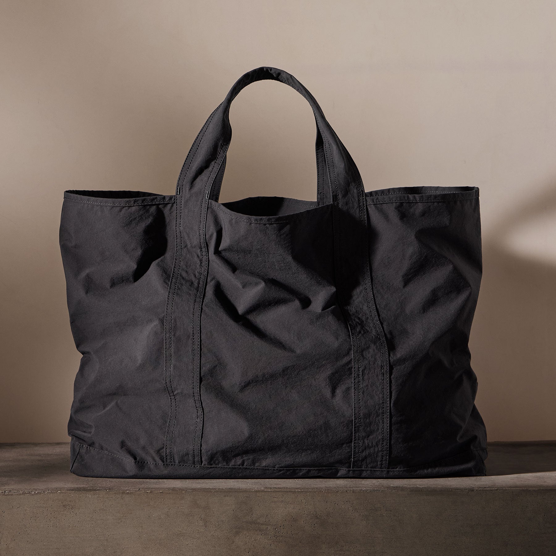 Large Matte Nylon Tote - Black | James Perse Los Angeles
