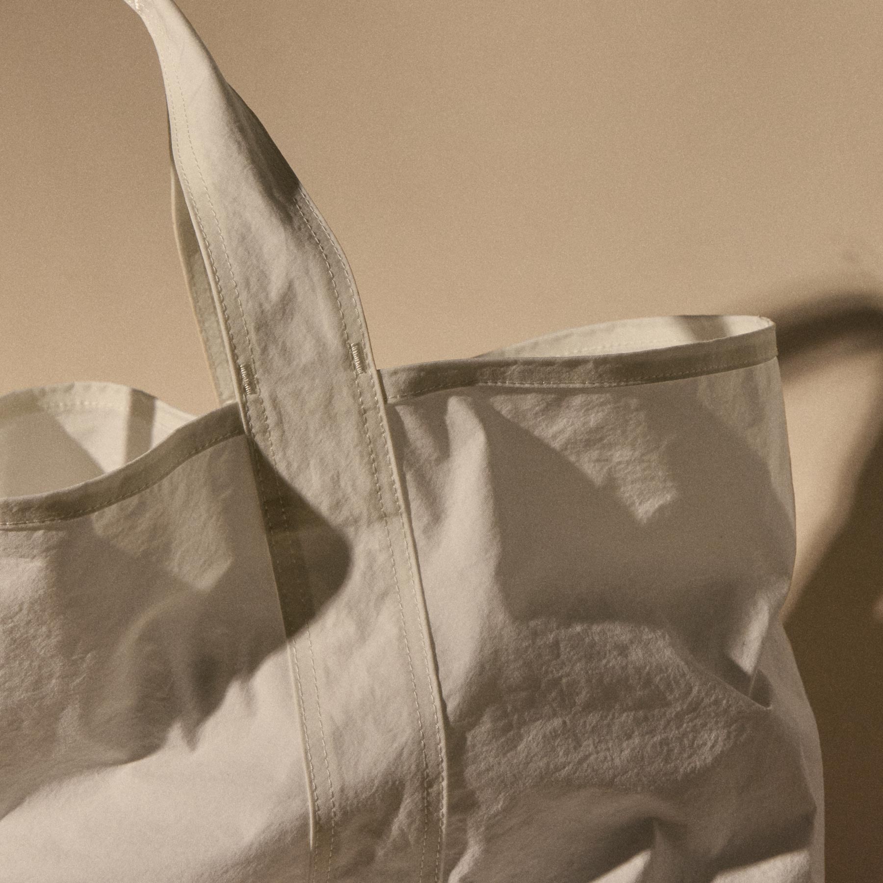 Small Canvas Tote - White | James Perse Los Angeles