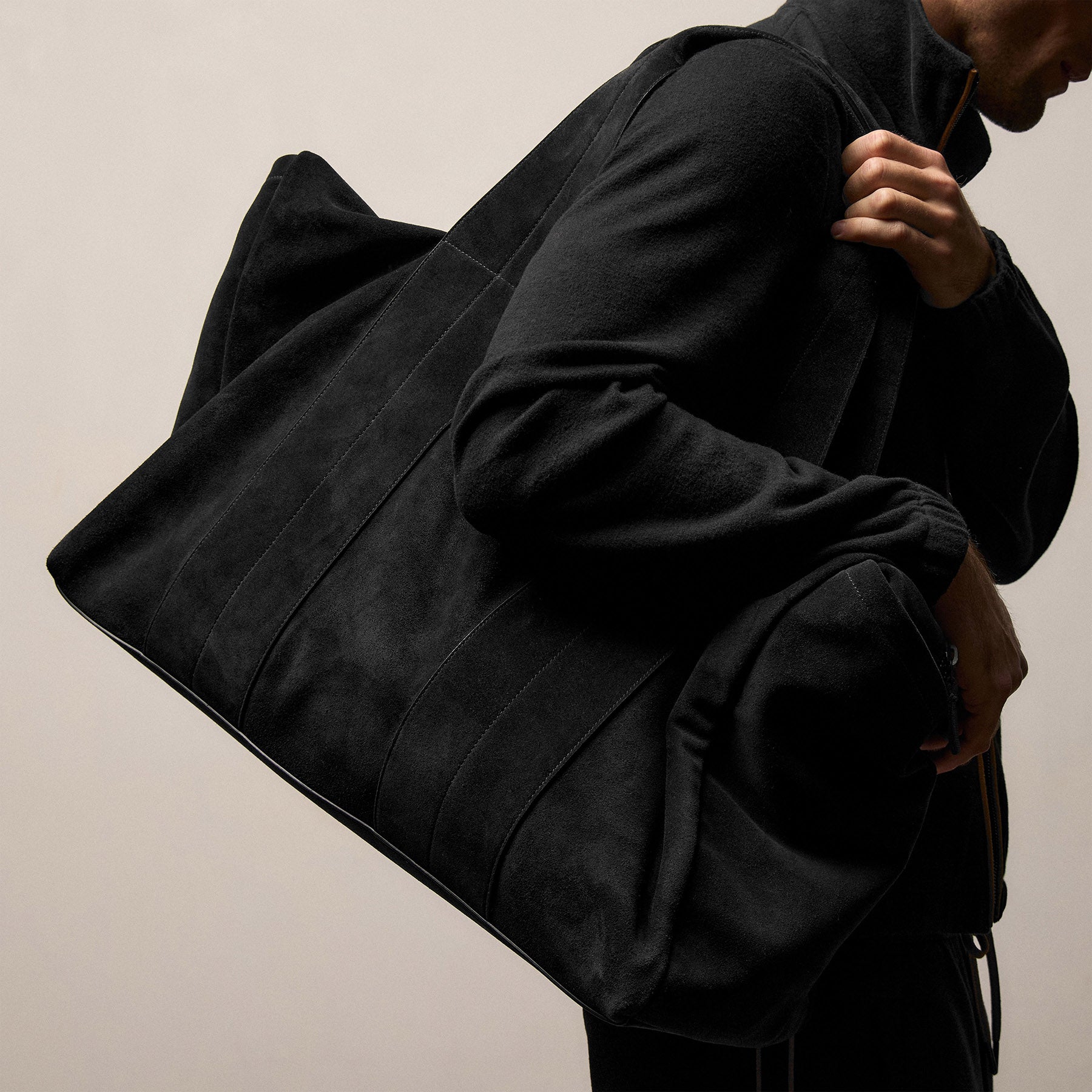 Suede Montecito Weekend Bag - Black | James Perse Los Angeles