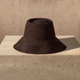 Janessa Leone Felix In Dark Earth | James Perse Los Angeles