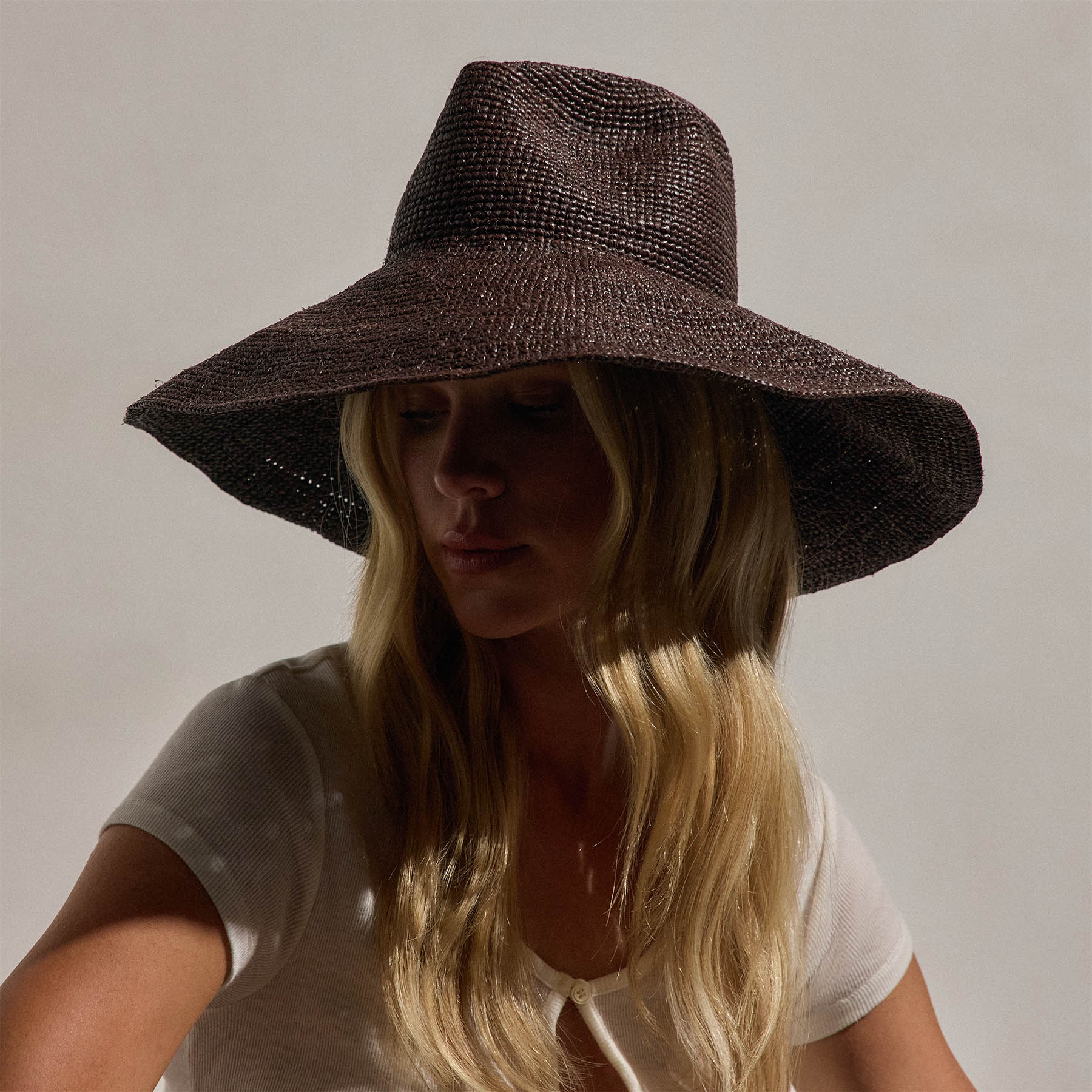 Janessa Leone Waverly In Chocolate | James Perse Los Angeles