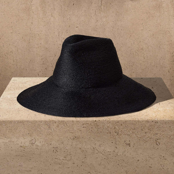 Janessa Leone Colette In Black | James Perse Los Angeles