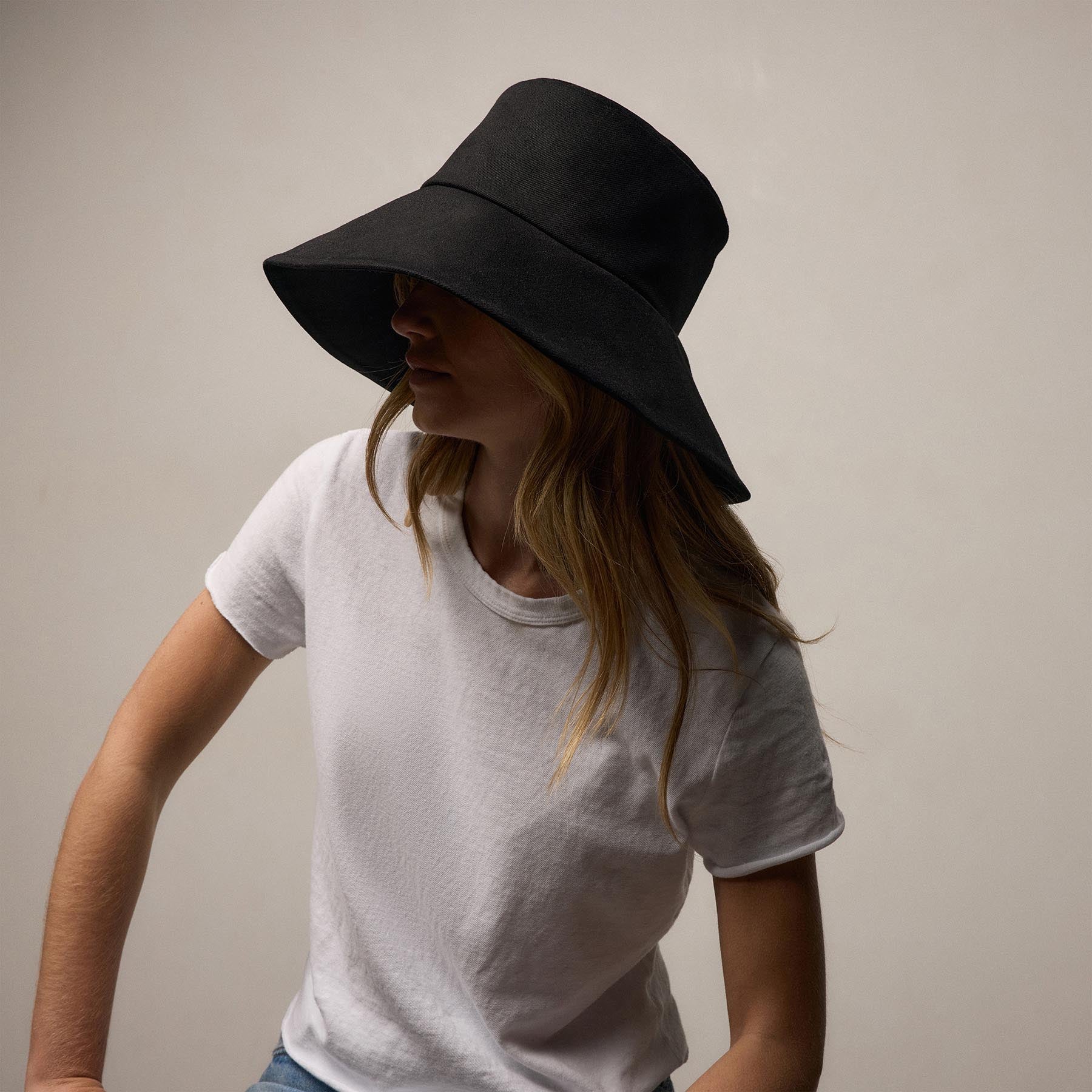 Janessa Leone Walker In Black | James Perse Los Angeles