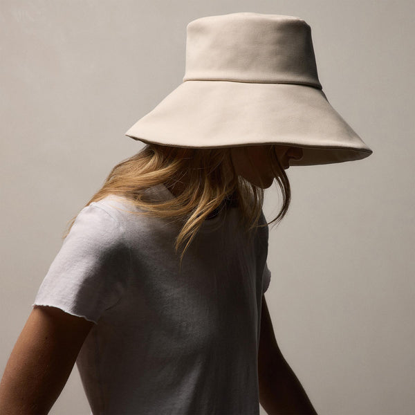 Janessa Leone Walker In Off White | James Perse Los Angeles