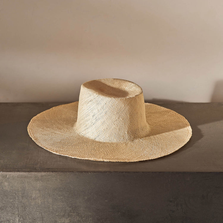 Pacific Hat in Ivory / Natural | James Perse Los Angeles
