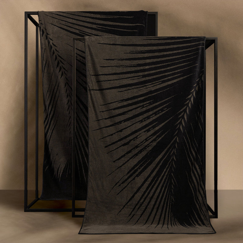Palm Frond Beach Towel - Palm/Black