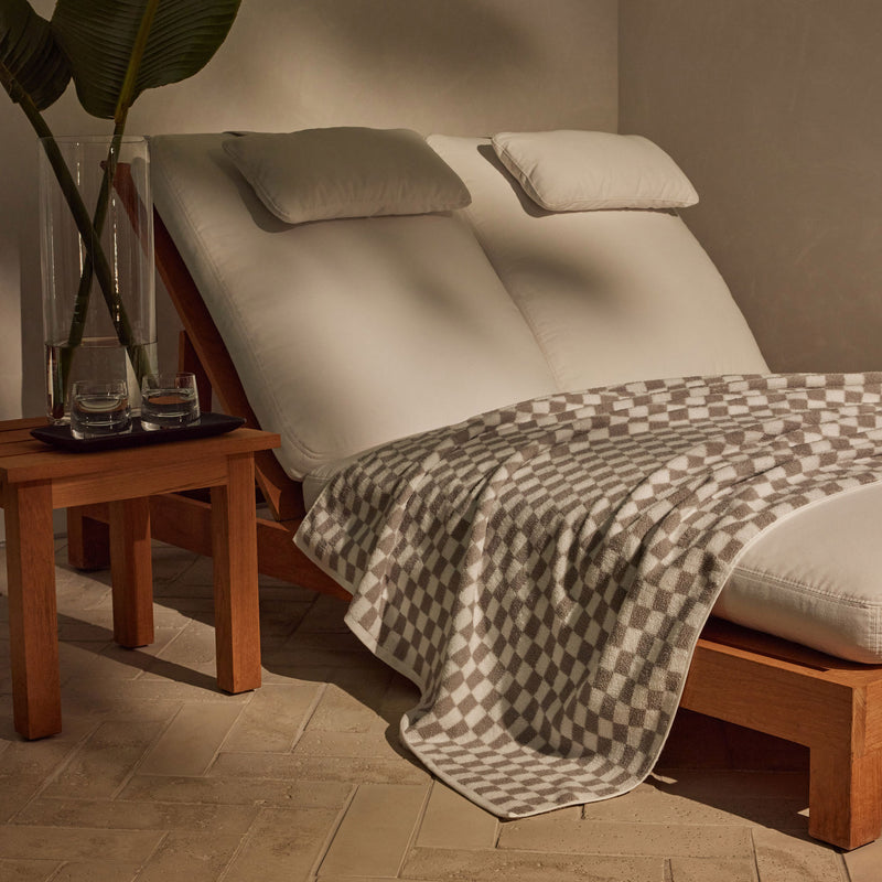 Checkered Beach Towel in White/Steel Grey