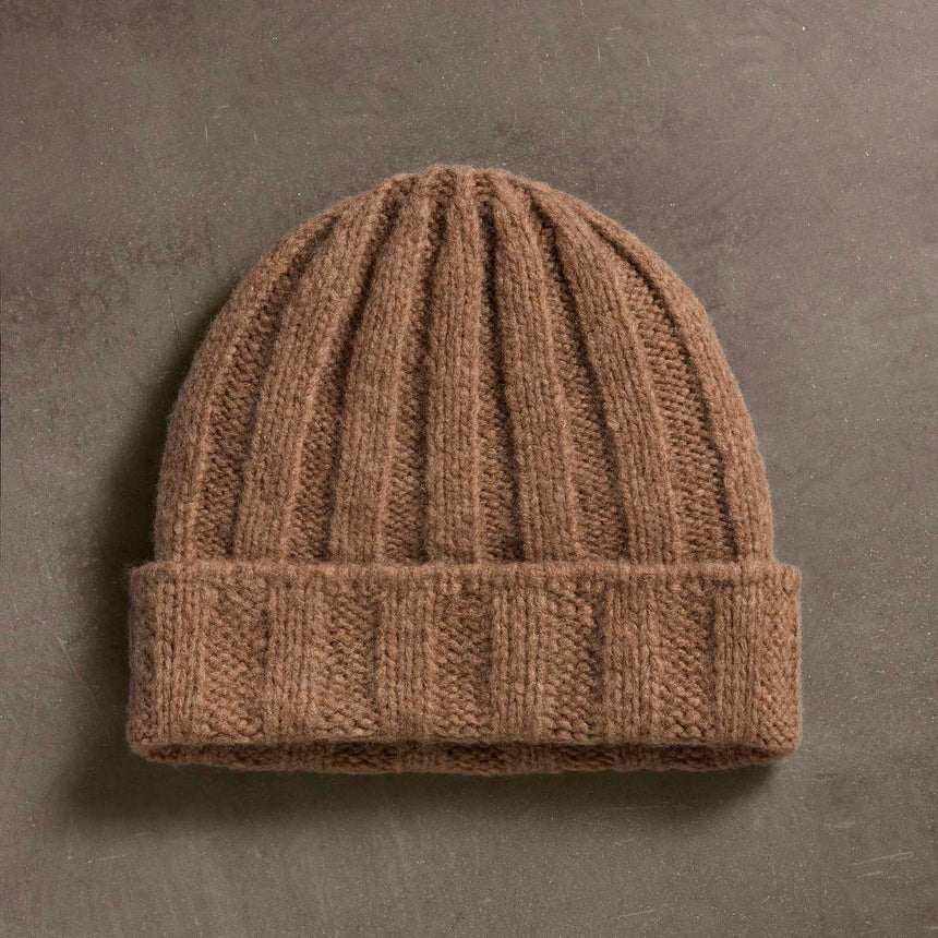 Textured Cashmere Beanie  in Chestnut | James Perse Los Angeles