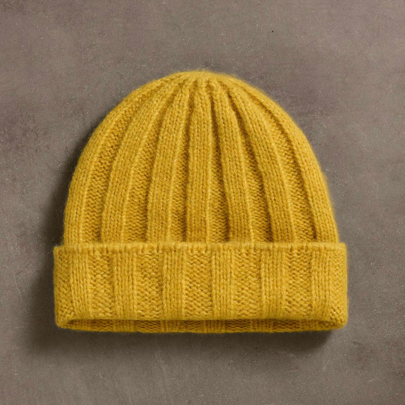 Textured Cashmere Beanie  in Straw | James Perse Los Angeles