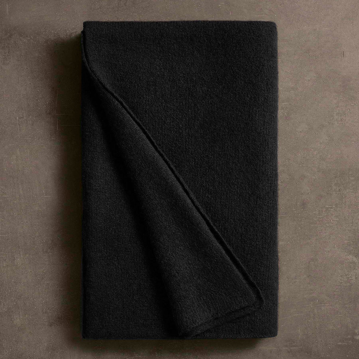 Lightweight Textured Cashmere Scarf in Black | James Perse Los Angeles