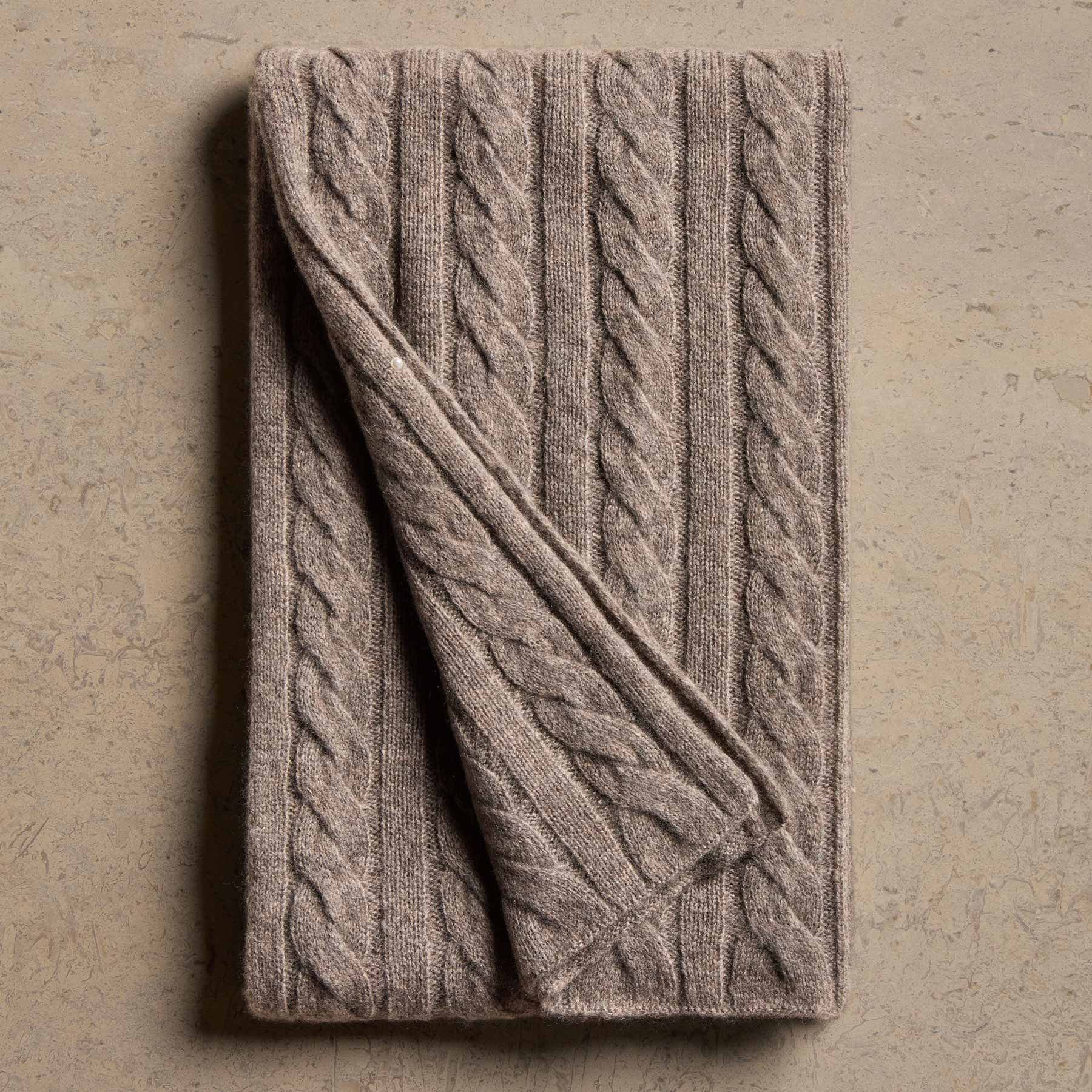 Lightweight Cashmere Cableknit Scarf