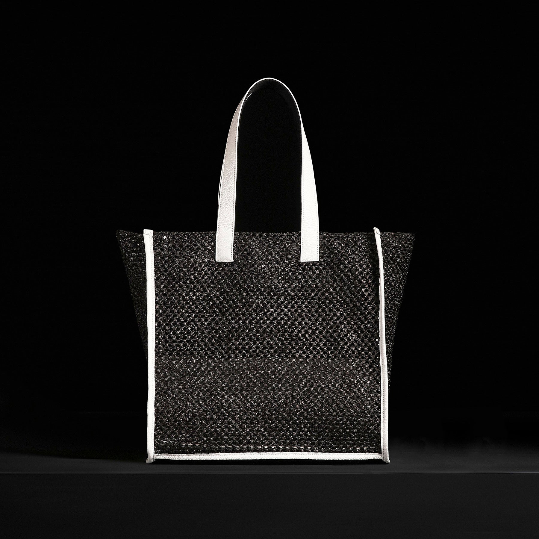 Raffia Tote in Black Sea | James Perse Los Angeles