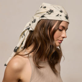 Printed Washed Silk Scarf in Allover Palm Print | James Perse Los Angeles
