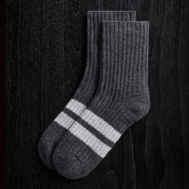 Short Cashmere Sock in Coal/Heather Grey | James Perse Los Angeles