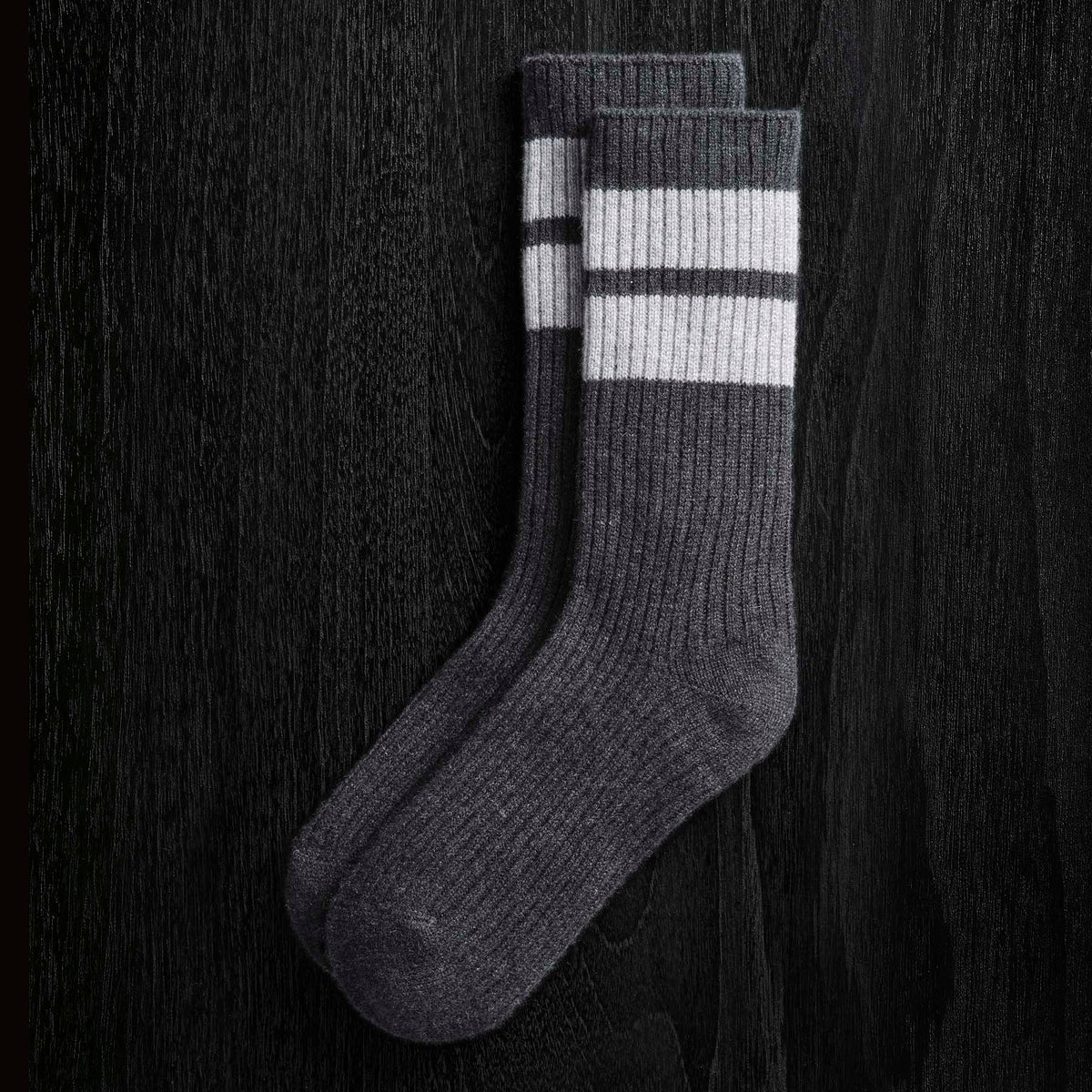 Long Stripe Cashmere Sock in Coal/Heather Grey | James Perse Los Angeles