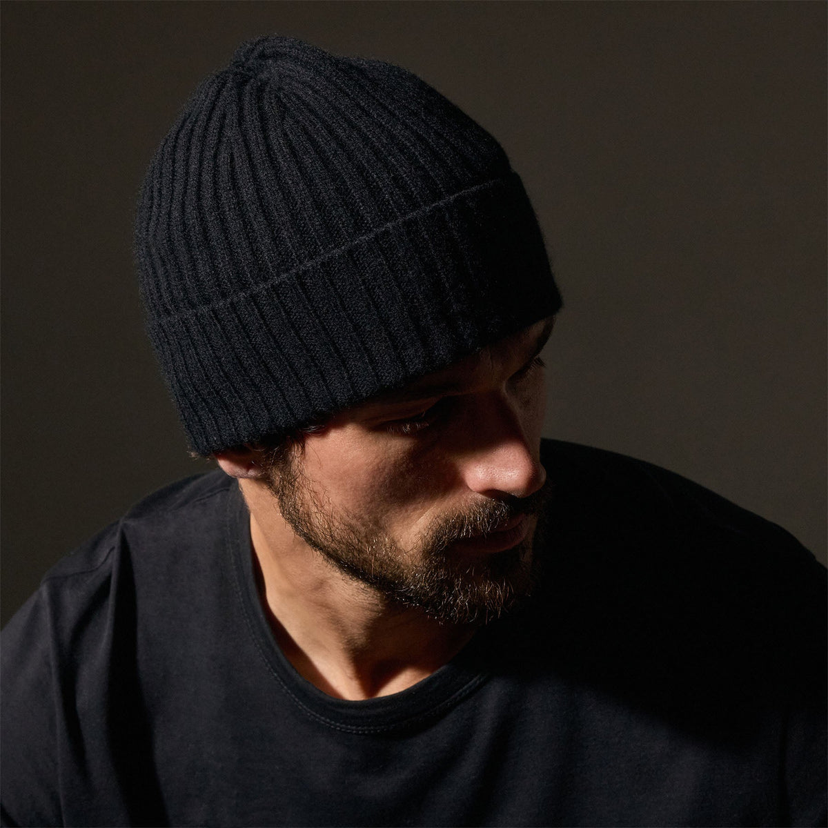 Weekend Stories Itzel Recycled Cashmere Black Knit Beanie Cashmere Waffle Beanie main image 2