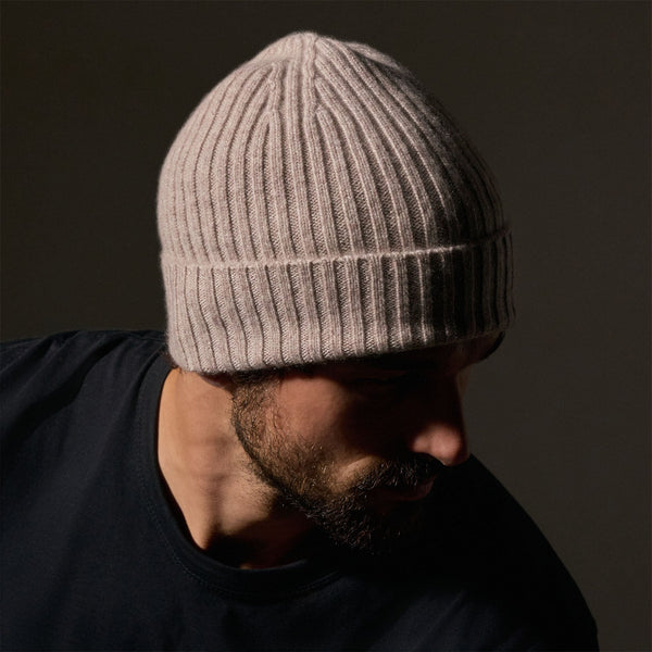 Recycled Cashmere Ribbed Beanie in Stone | James Perse Los Angeles / Mens