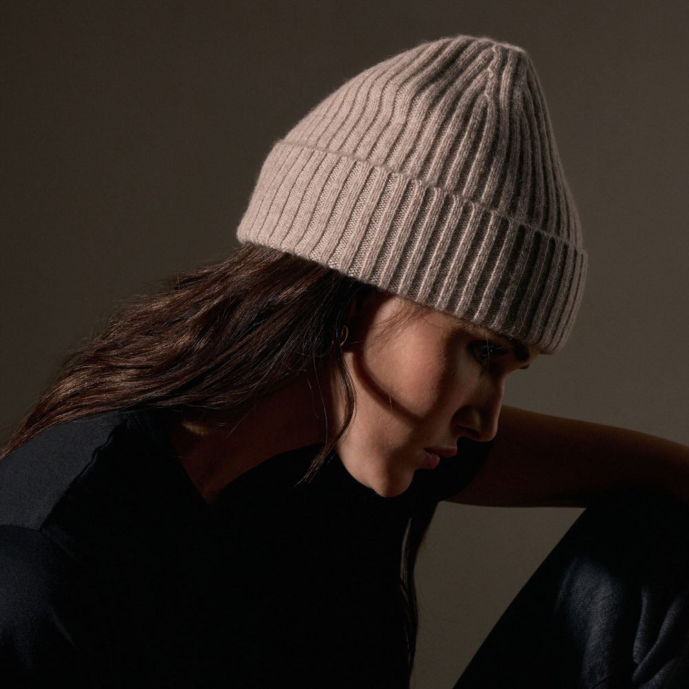 Recycled Cashmere Ribbed Beanie in Stone | James Perse Los Angeles / Womens