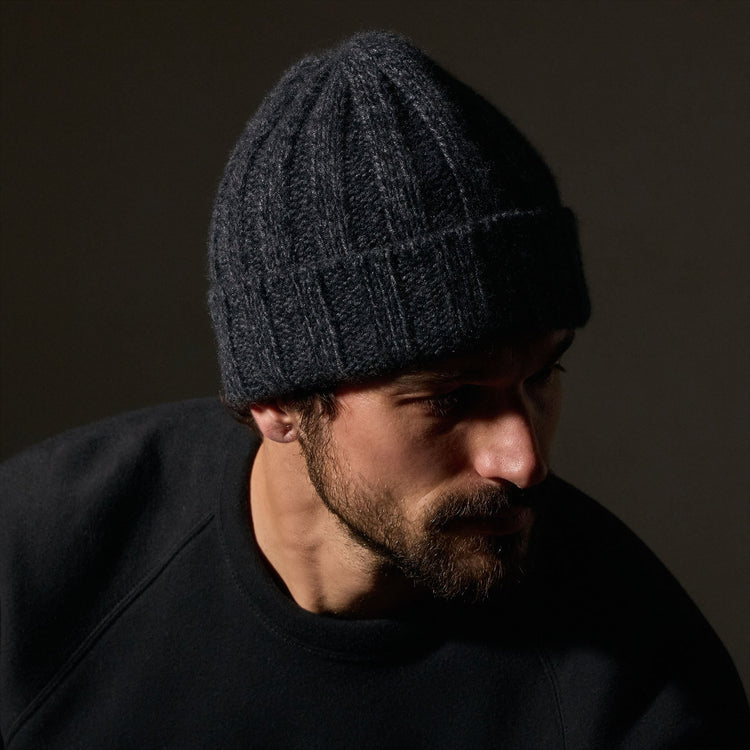 Recycled Cashmere 8 Ply Marled Beanie in Charcoal Marl | James Perse Los Angeles