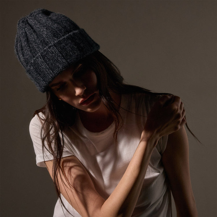 Recycled Cashmere 8 Ply Marled Beanie  in Charcoal Marl | James Perse Los Angeles