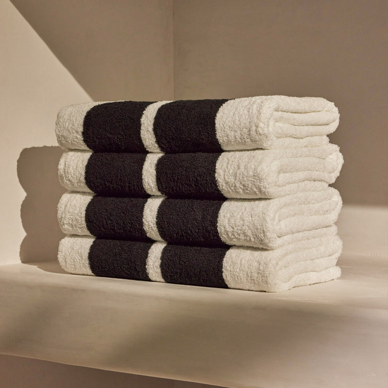 Double Stripe Beach Towel in White/Black | James Perse Los Angeles