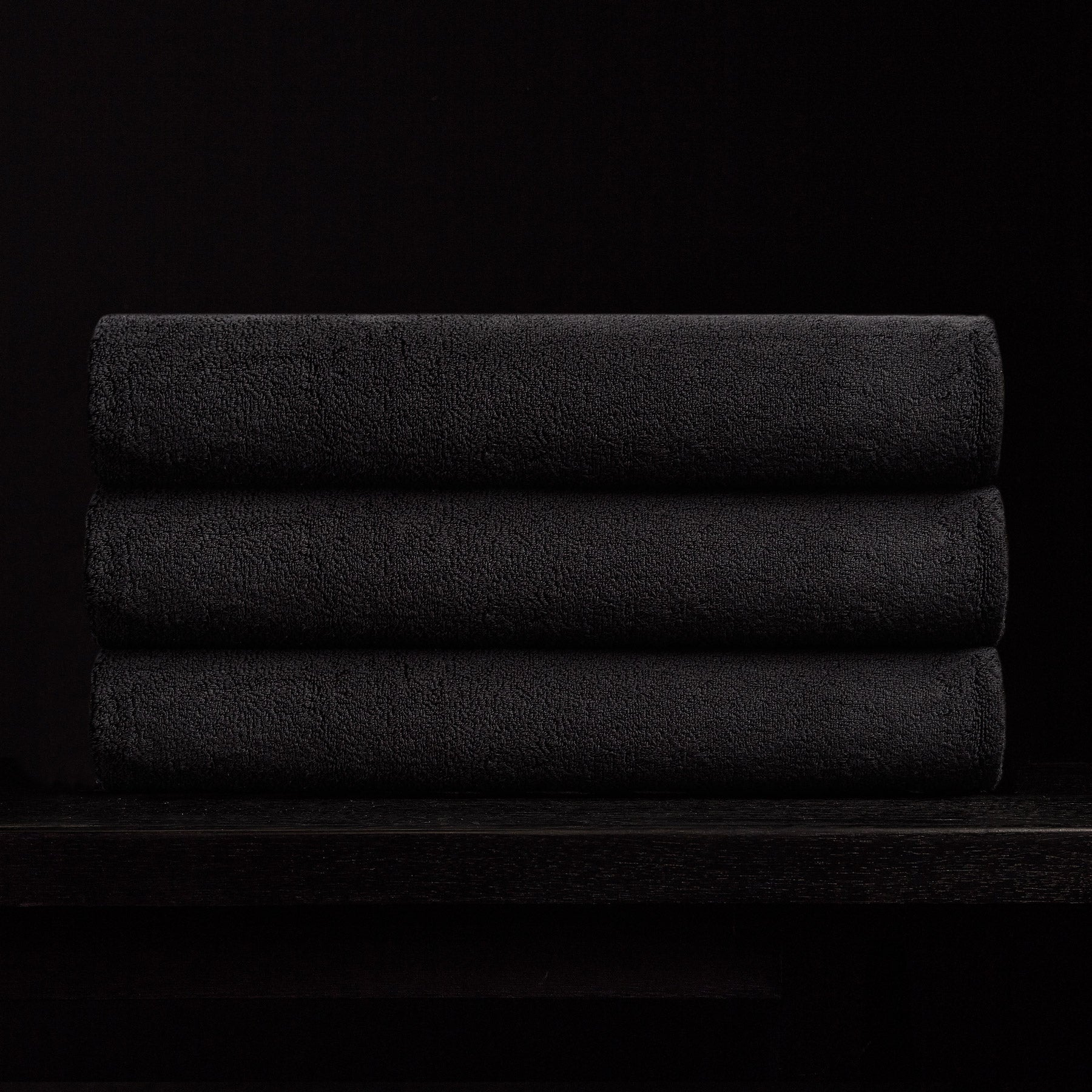 Bath Towel in Black | James Perse Los Angeles