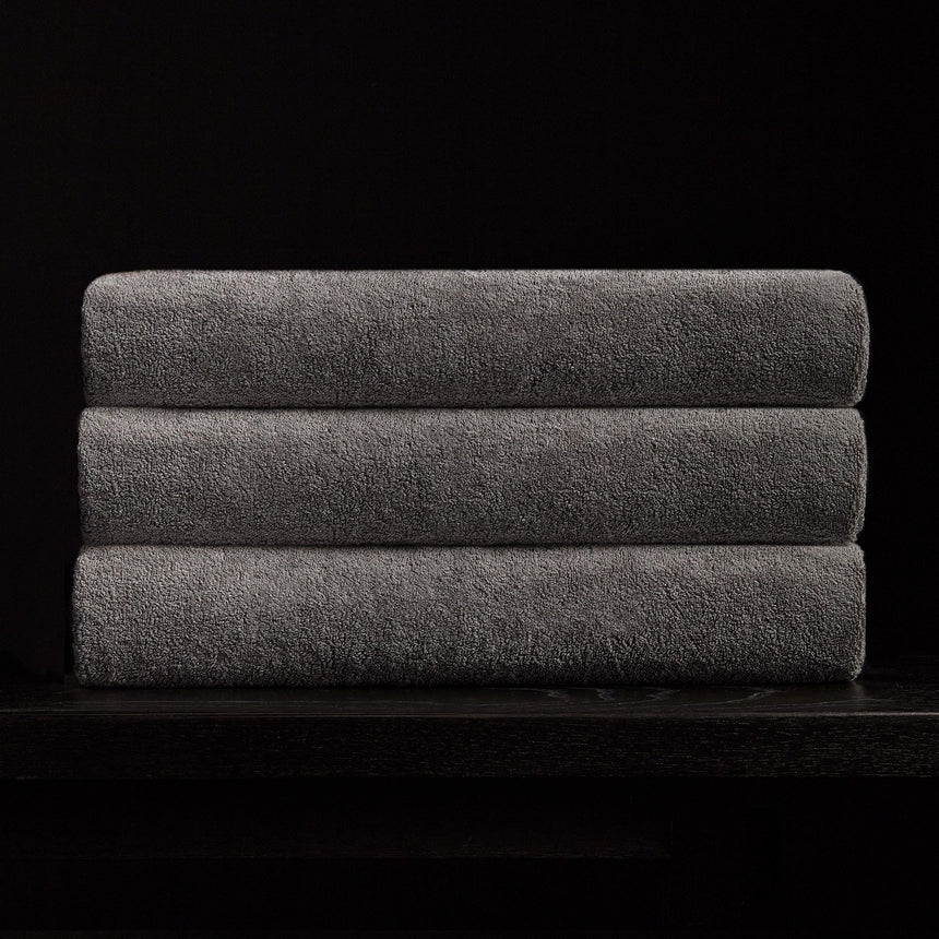 Bath Towel in Roan | James Perse Los Angeles