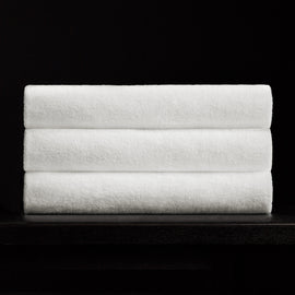 Bath Towel in White | James Perse Los Angeles