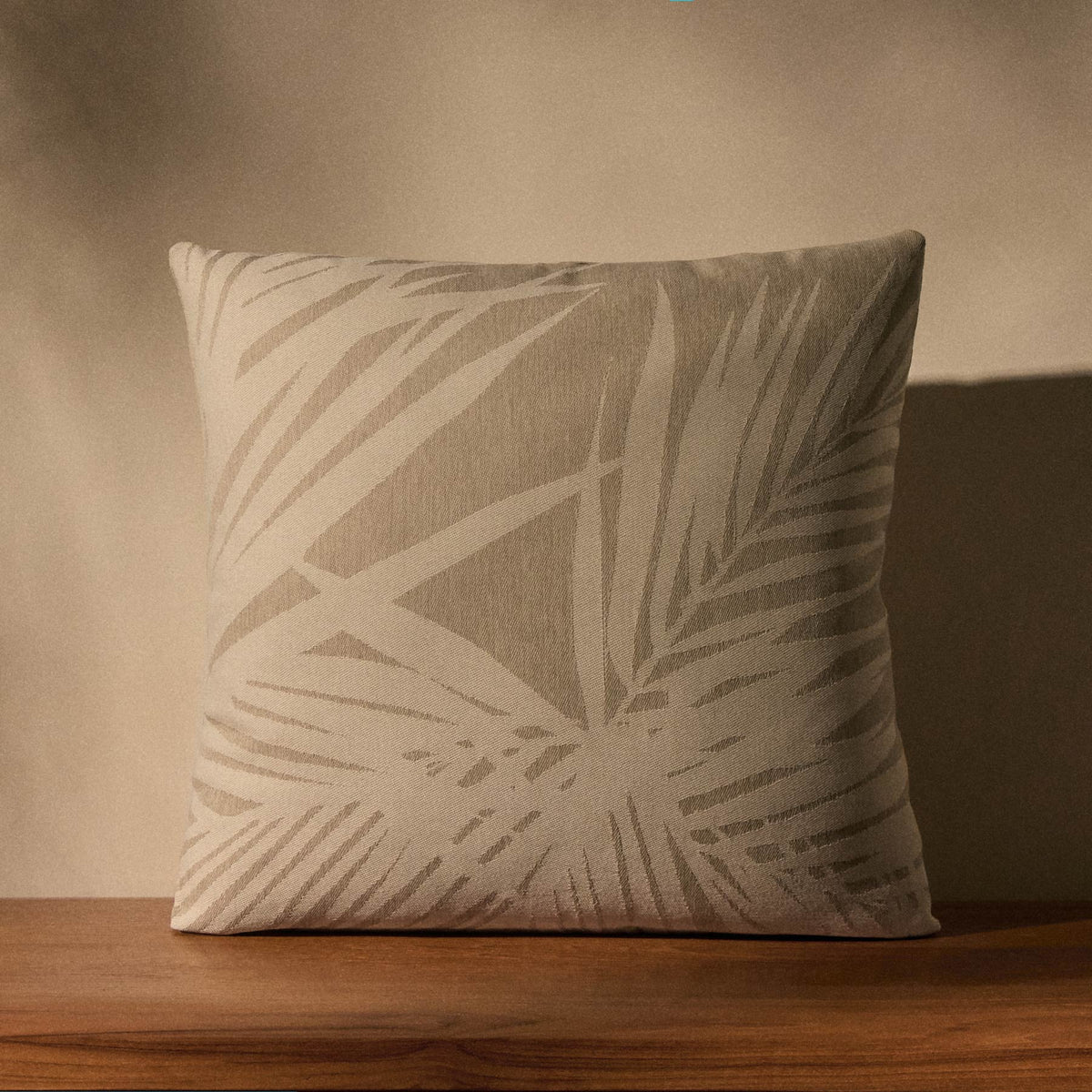 Jacuqard Palm Pillow - 26X26 in Natural/White | James Perse Los Angeles