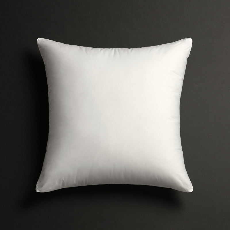 Pillow Insert in White | James Perse Los Angeles