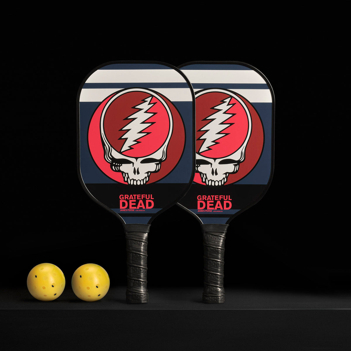 Grateful Dead Pickleball Paddle Set with Mesh Bag in Navy/Red | James Perse Los Angeles