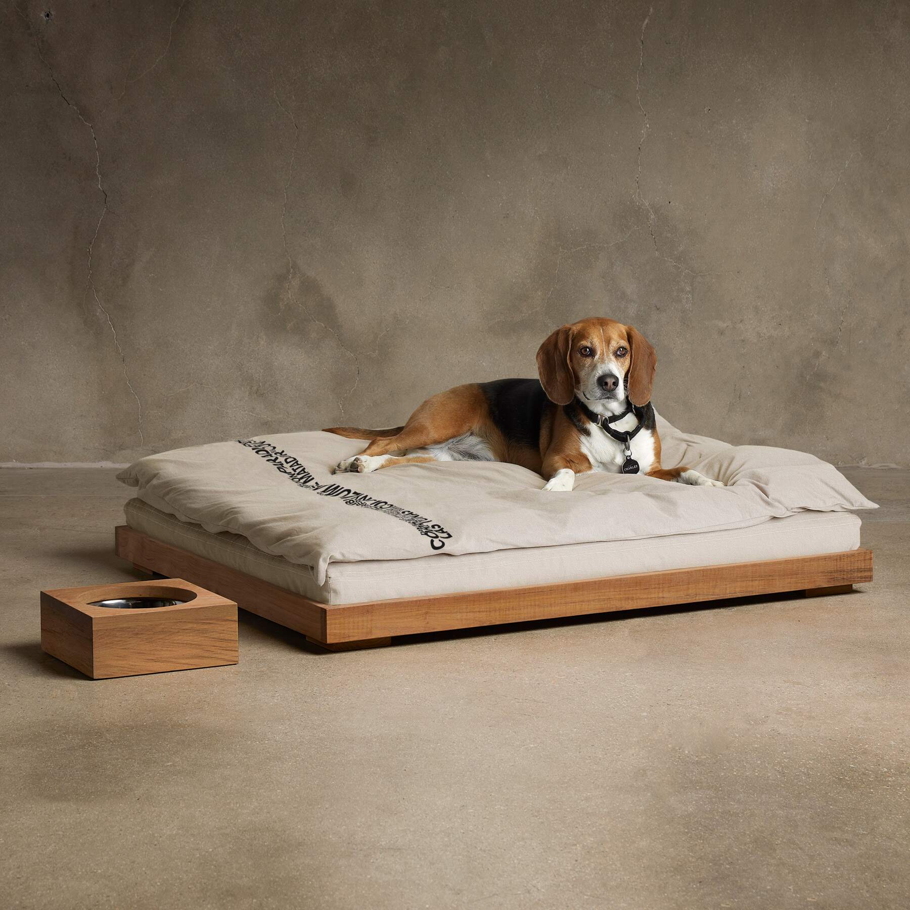 Teak Dog Bed in Teak | James Perse Los Angeles