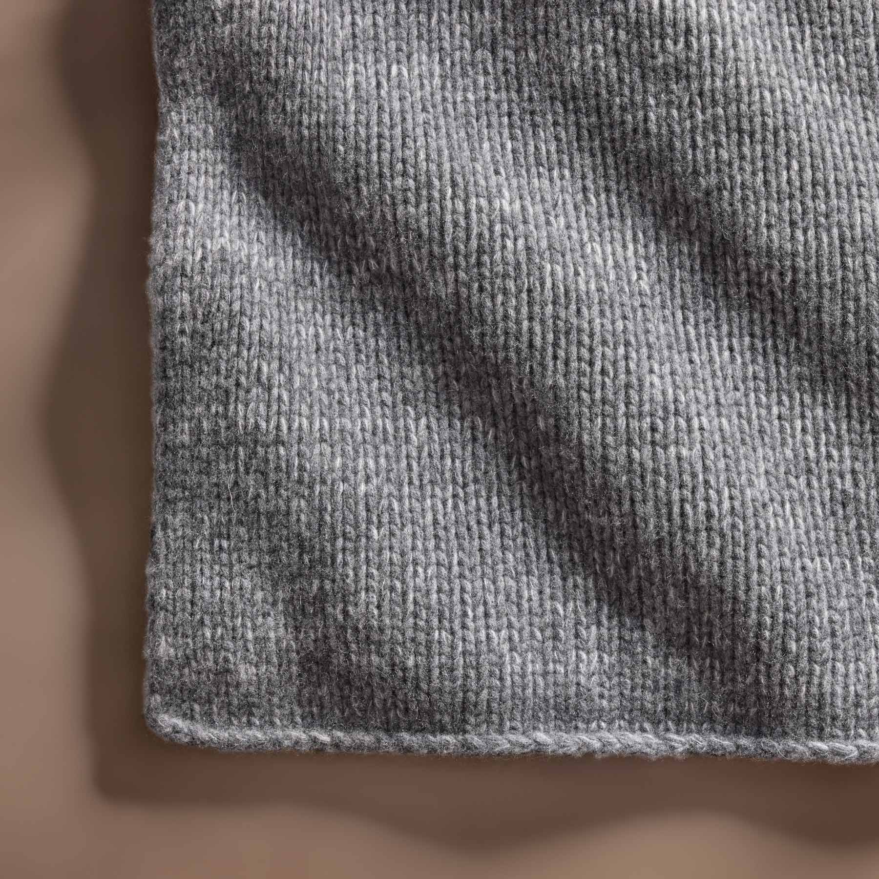 Cashmere Melange Knit Blanket in Charcoal Melange | James Perse Los Angeles