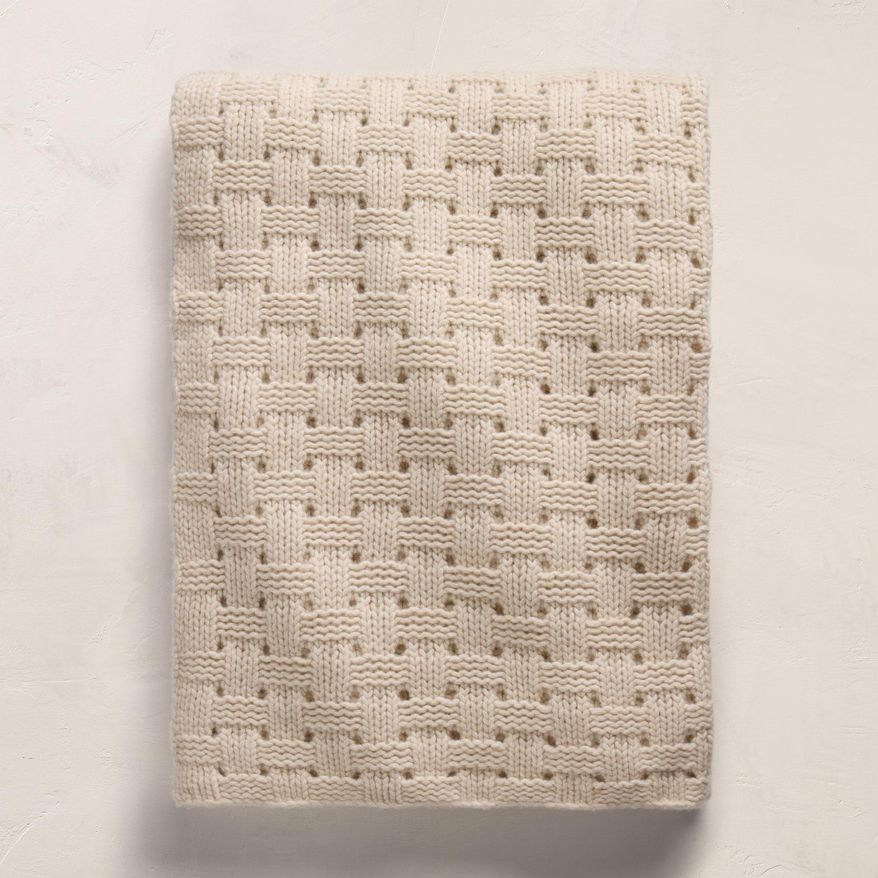 2 Tone Basket Weave Blanket in Chalk/Eco Alabaster | James Perse Los Angeles