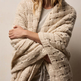 2 Tone Basket Weave Blanket in Chalk/Eco Alabaster | James Perse Los Angeles / Womens