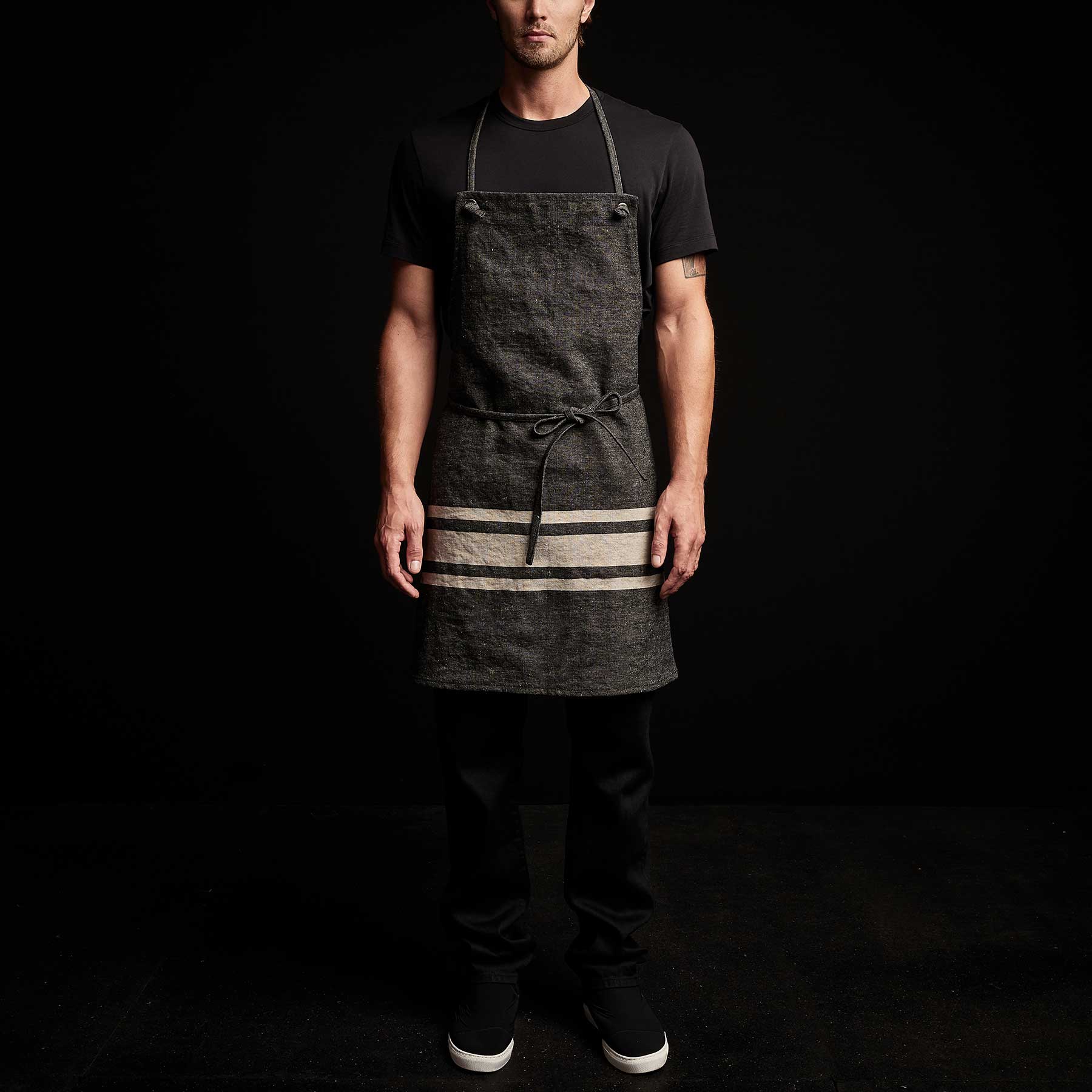 Three Stripe Chef's Apron in Black/ Natural | James Perse Los Angeles