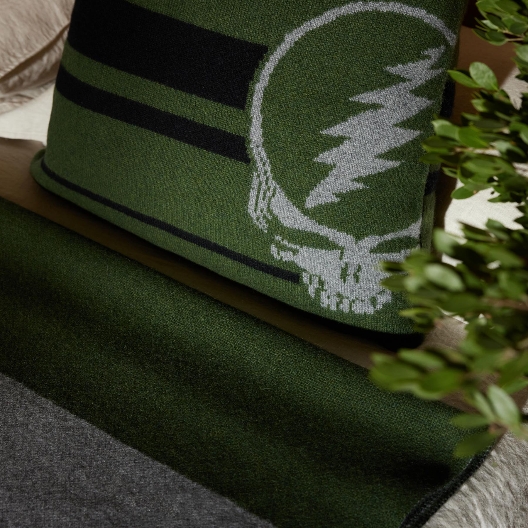 Dead And Company Pillow Sham in Military Green/ Grey Smoke/Blk | James Perse Los Angeles